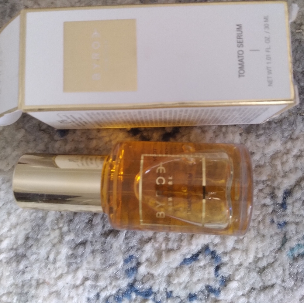 Byroe tomatoe serum